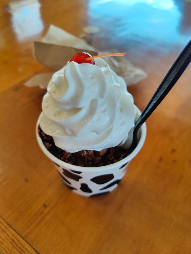 How To Get To This Farm-Side Ice Cream Stop?