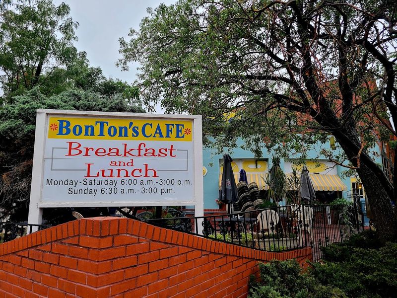 How To Make A Simple Morning Stop Into A Mini Colorado Springs Plan