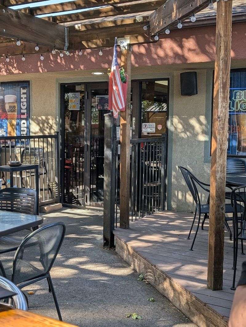 How To Make Derby Grille The Centerpiece Of A Mini Day Trip