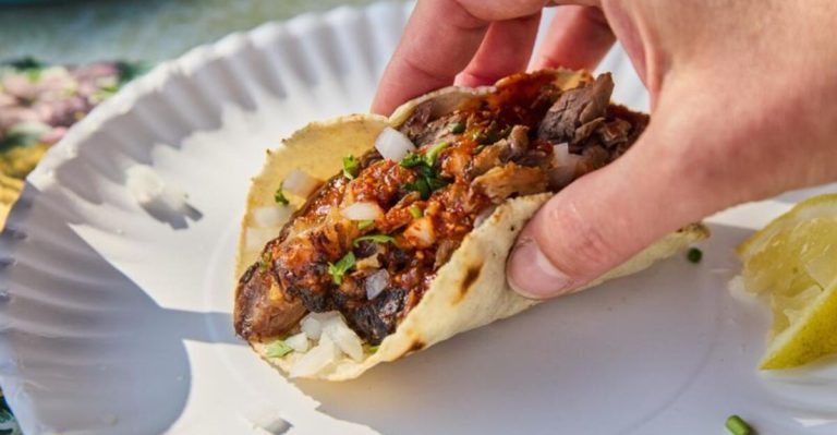 How To Navigate A California Taco Stand Like You Grew Up There