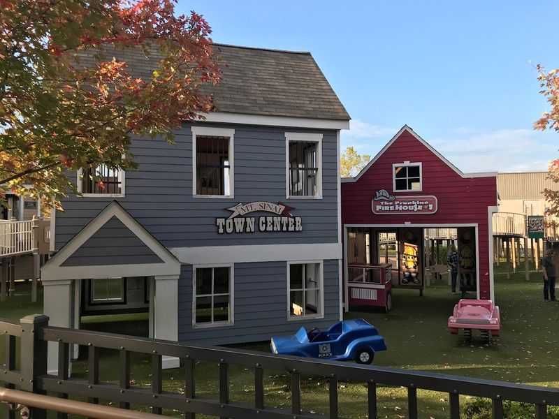 The Art and Visual Design Throughout