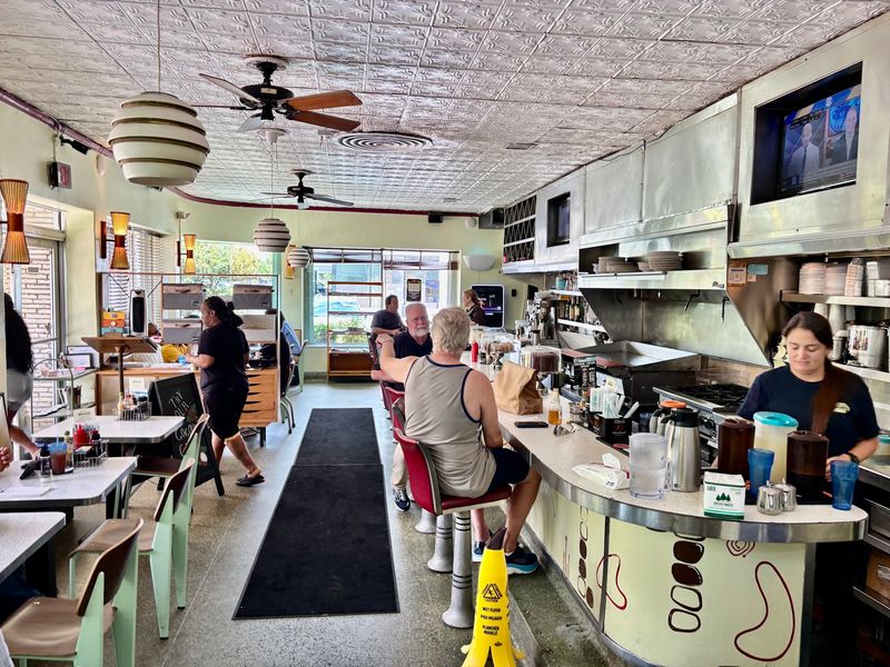Howley's Restaurant - West Palm Beach