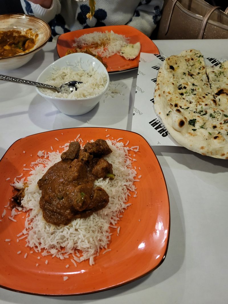 Shahi Indian Grill, 2527 S Shirley Ave, Sioux Falls