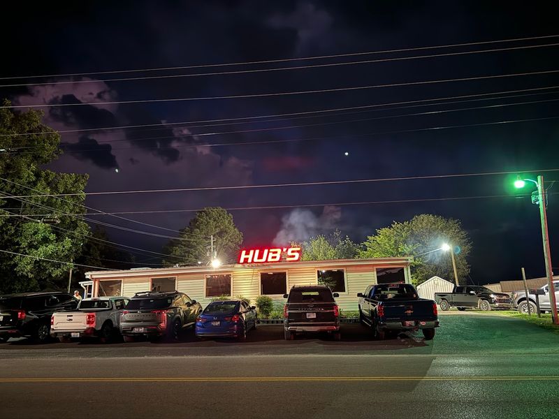 Hub's Restaurant 