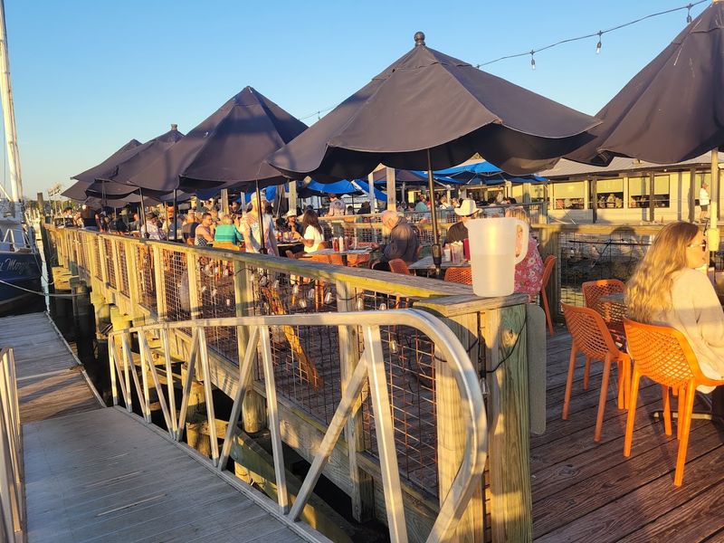 Hudson's Seafood House On The Docks, Hilton Head Island