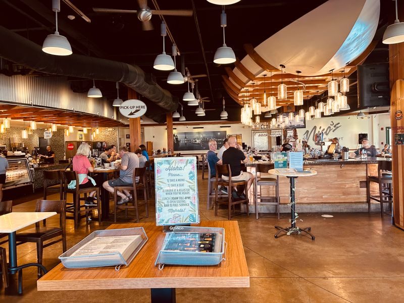Nico's Pier 38 – Honolulu Harbor