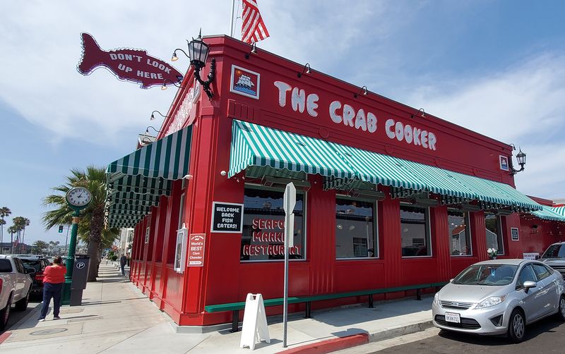 The Crab Cooker: Newport Beach's No-Frills Seafood Shrine