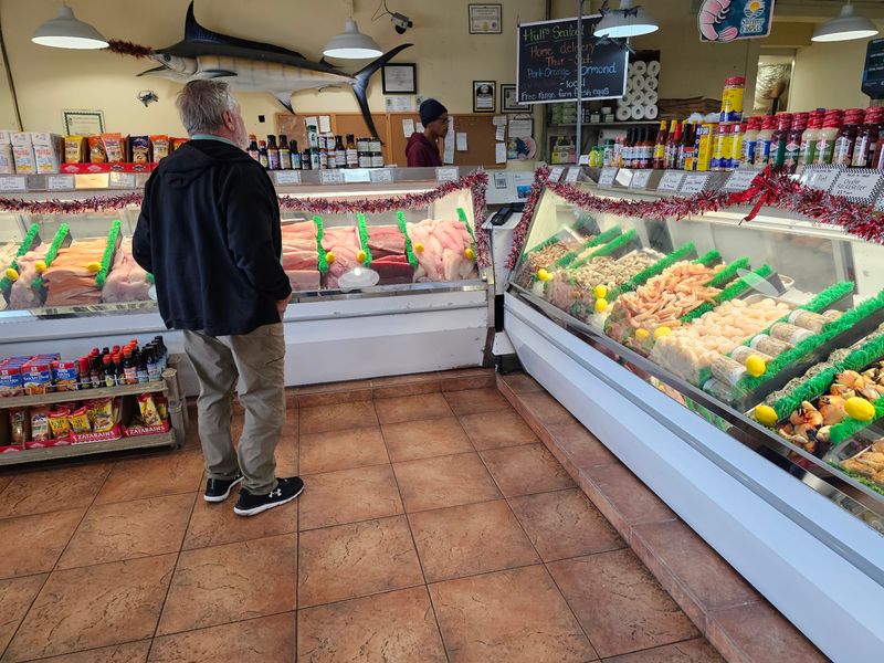 Hull's Seafood Market & Restaurant: Ormond Beach's Fresh Catch HQ Hull's Seafood Market & Restaurant: Ormond Beach's Fresh Catch HQ