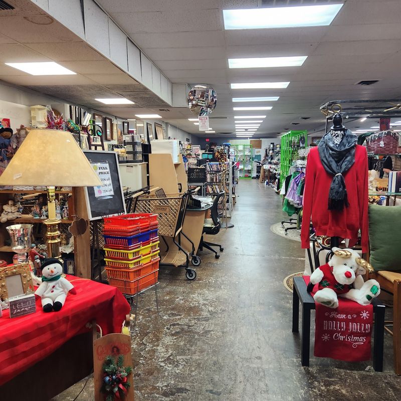 Humane Society Thrift Store