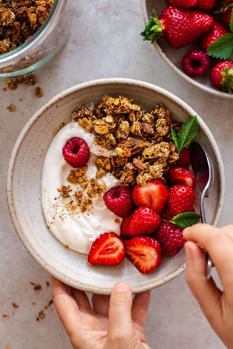 Low-Sugar Granola: Crunchy Breakfast Upgrade