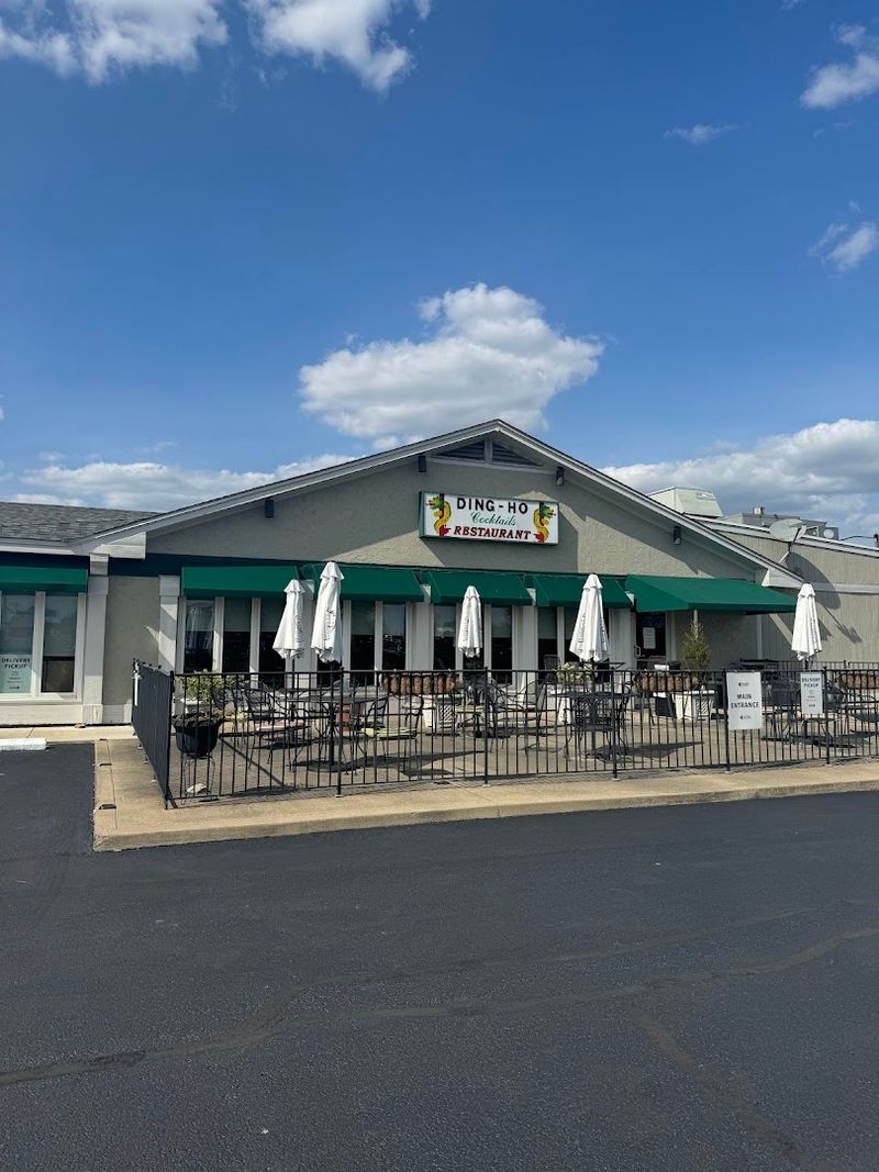 Ding Ho Restaurant (Columbus)