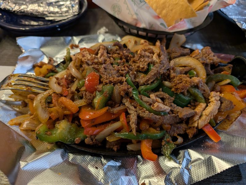 Hungry Groups Can Split A Sizzling Mixed Grill