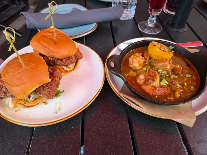 Buttermilk & Bourbon, Back Bay 