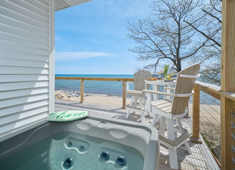 Huron House Bed And Breakfast