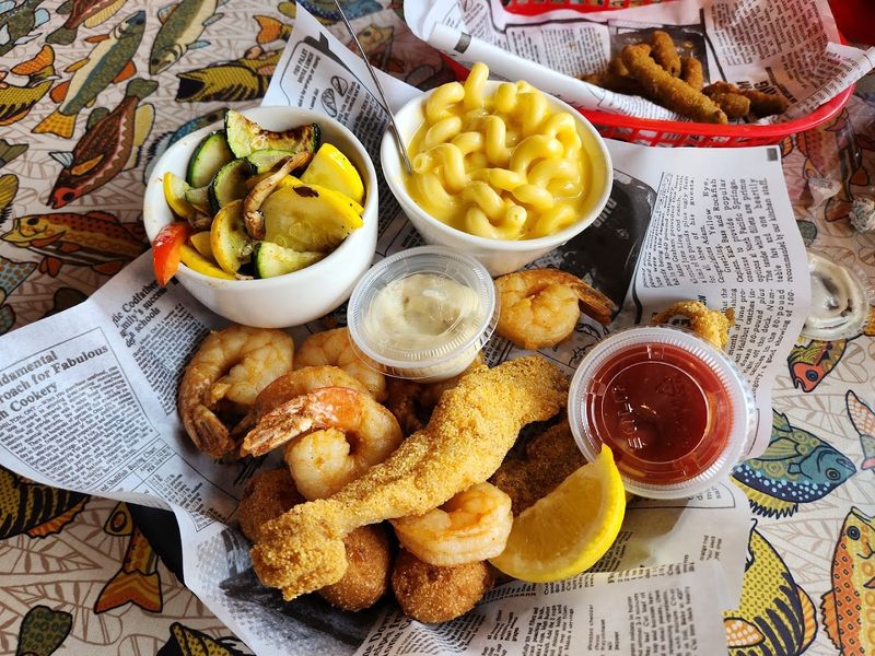 Generous Southern Plates That Never Disappoint