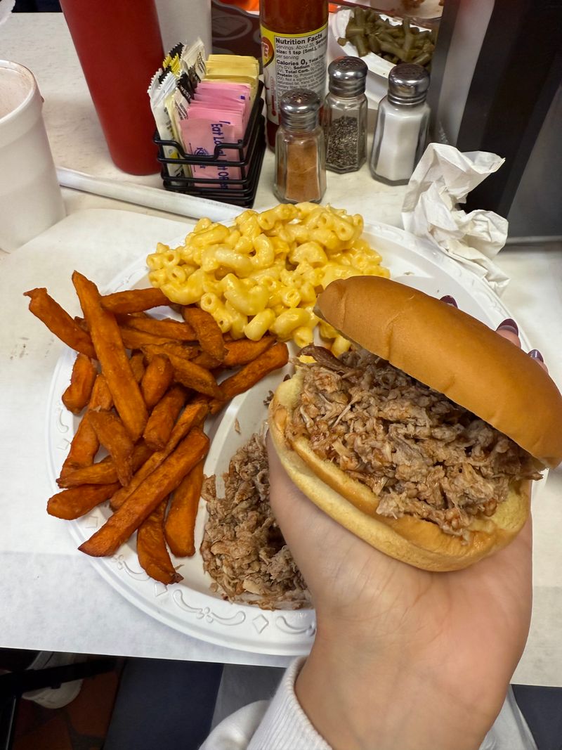 The Sauce Debate, Solved Quietly