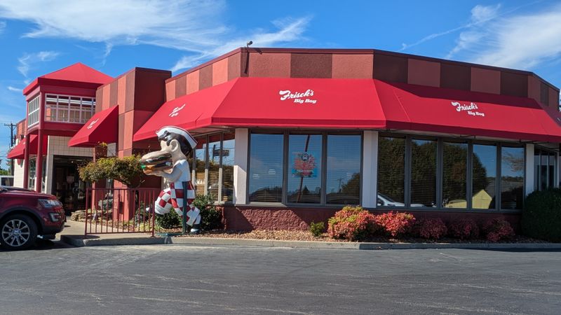 Frisch’s Big Boy, London