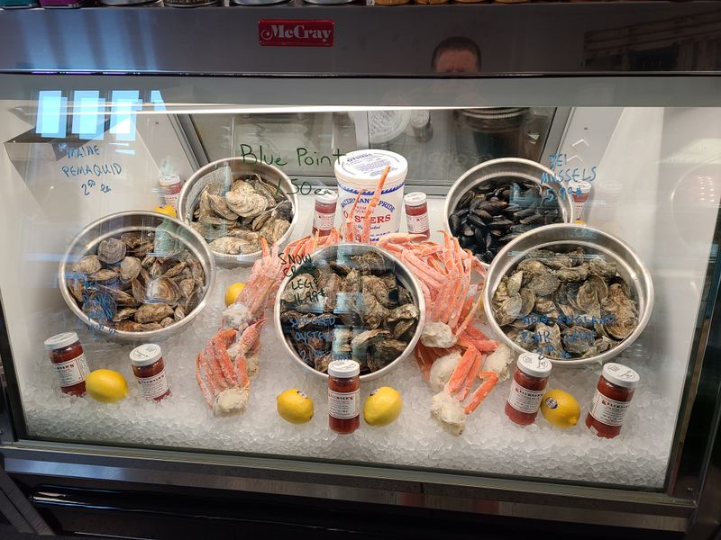 Saltwater Markets, Clover