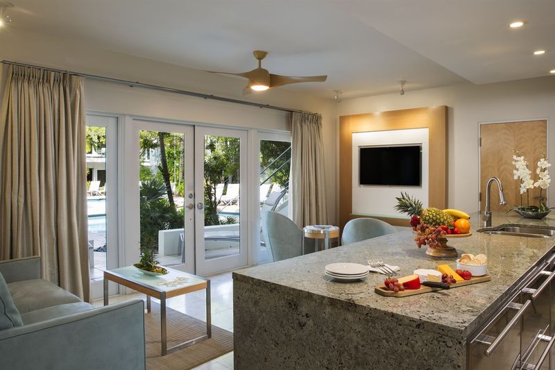 Santa Maria Suites Resort