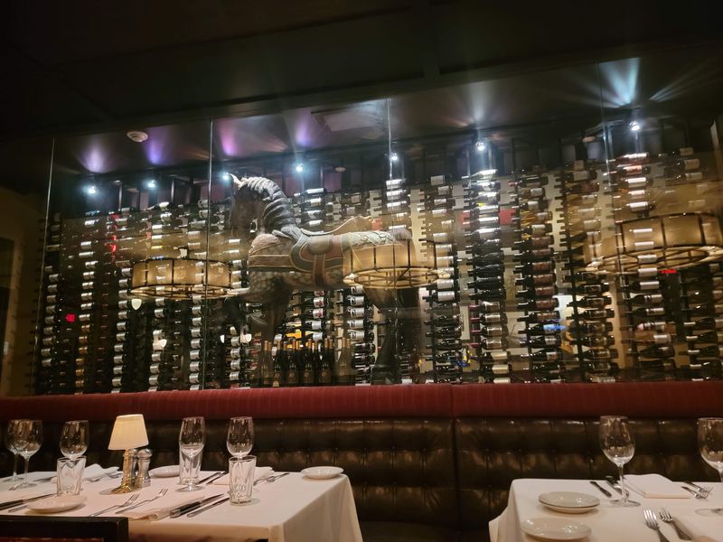 Hyde Park Prime Steakhouse, Beachwood