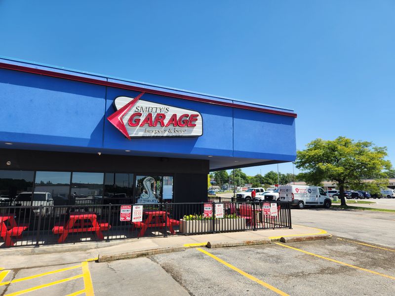 Smithy's Garage (The Garage) — Omaha, NE