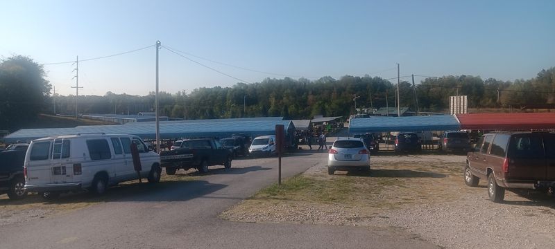 I-24 Flea Market I-24 Flea Market