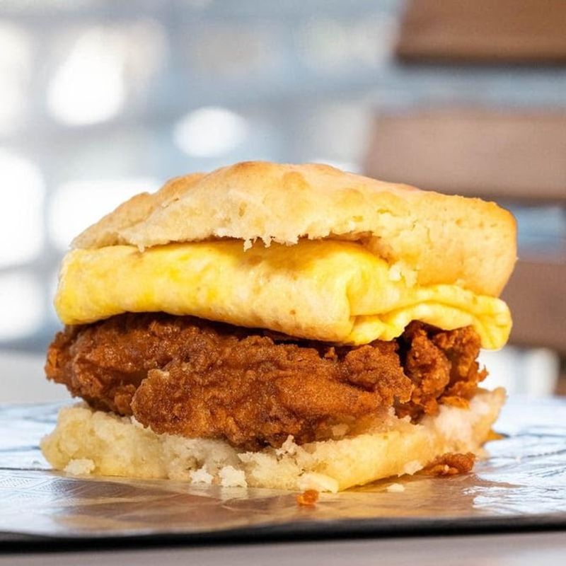  Biscuit Thunderbolt