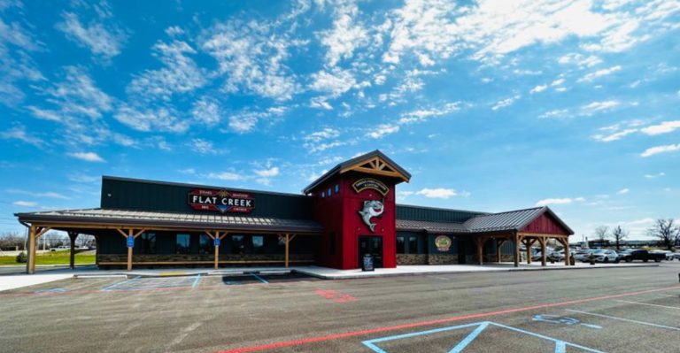 I Hit Missouri’s Backroads To Visit 14 Fried Chicken Joints (5 Bringing A Nostalgic Feel)