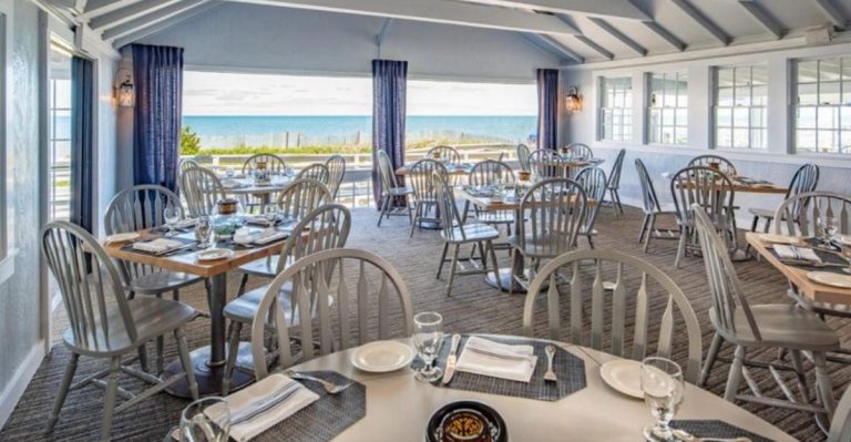 I Hit The Backroads Of Massachusetts To Try 12 Hidden Seafood Shacks (And 7 Were Truly Outstanding)