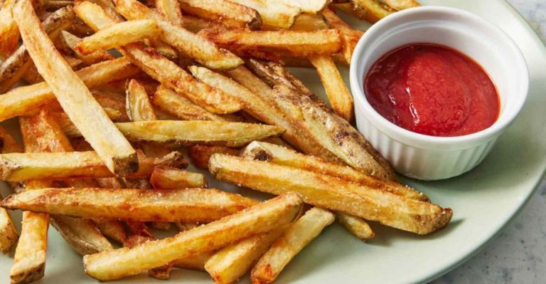 I Tried 10 Ways To Make Frozen Fries Better And Here Are 12 Hacks I’d Absolutely Do Again