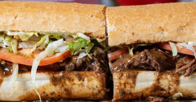 I Tried Parkway’s Thanksgiving Po-boy In Louisiana For The First Time. Was It Worth The Wait?