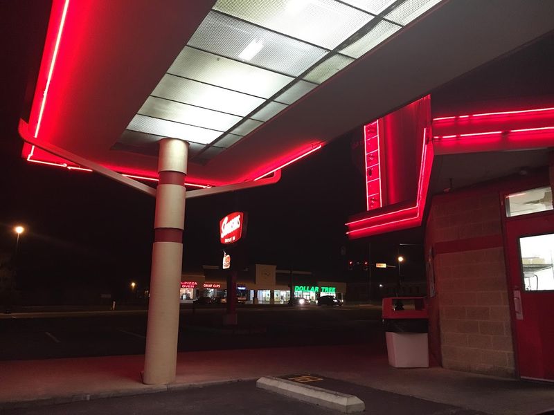 Swensons Drive-In, North Canton