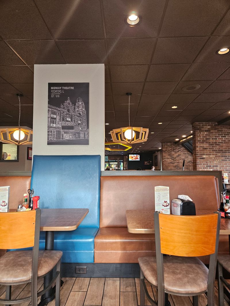 Denny's – Rockford