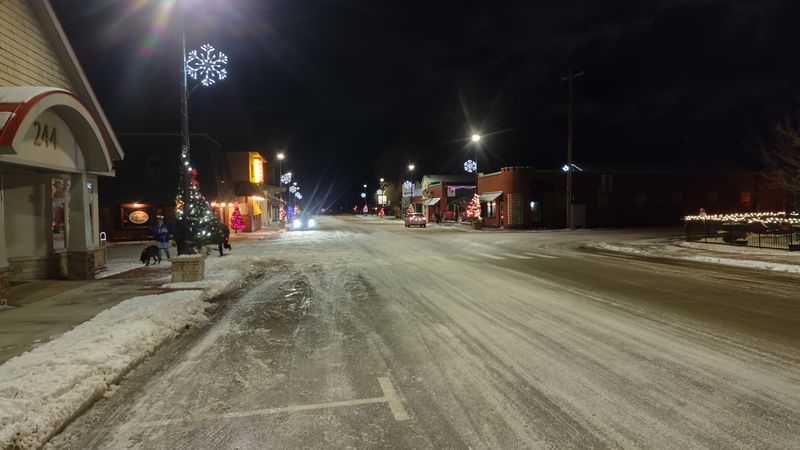 Beulah – Christmas Magic on Crystal Lake