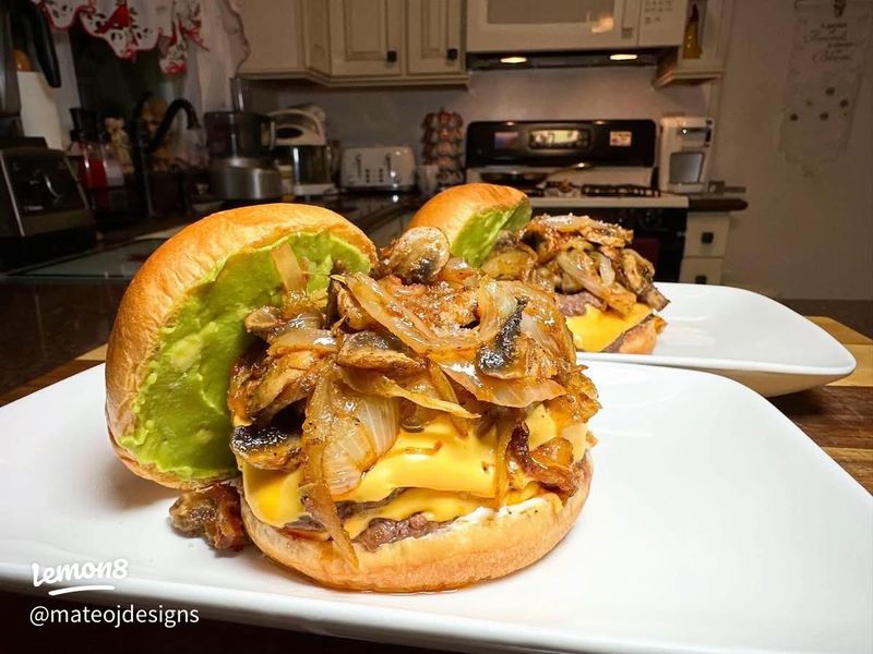 Illinois's Windy City Burger
