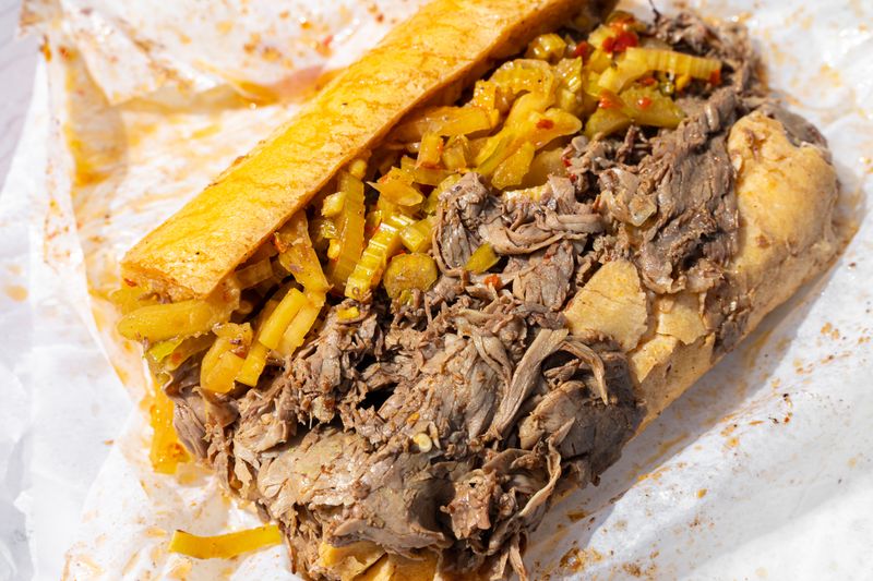 Illinois: Italian Beef Sandwich At Al's Beef