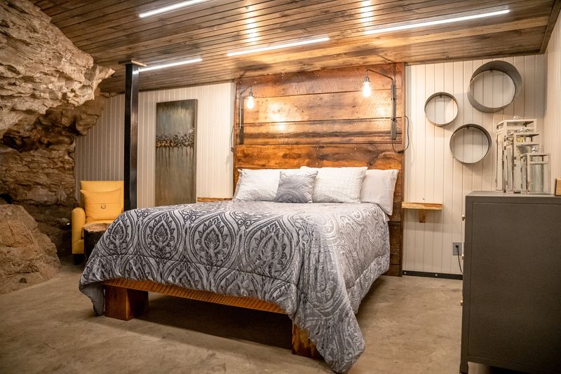 What It's Really Like To Spend the Night In A Cave