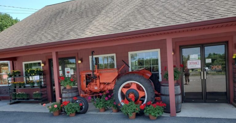 If Strawberry Season Had A Home, It Would Be This New York Farm Stand