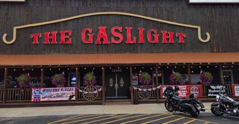 If You Love Fried Walleye This South Dakota Restaurant Is Worth The Trip