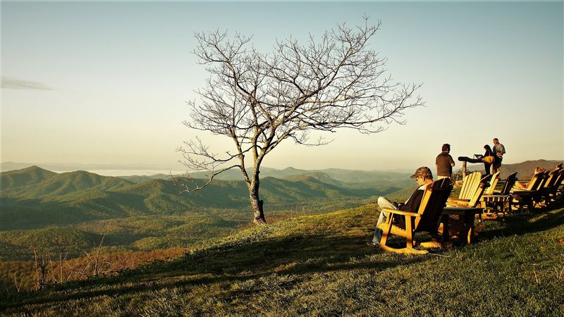 Blue Ridge Parkway Scenic Unwind
