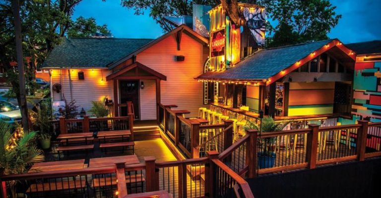 If You Want A Fairy Tale Experience Dine At This Tennessee Treehouse Restaurant