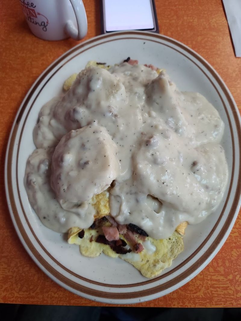 Poutine Belongs On Your Radar, Even At Breakfast Time