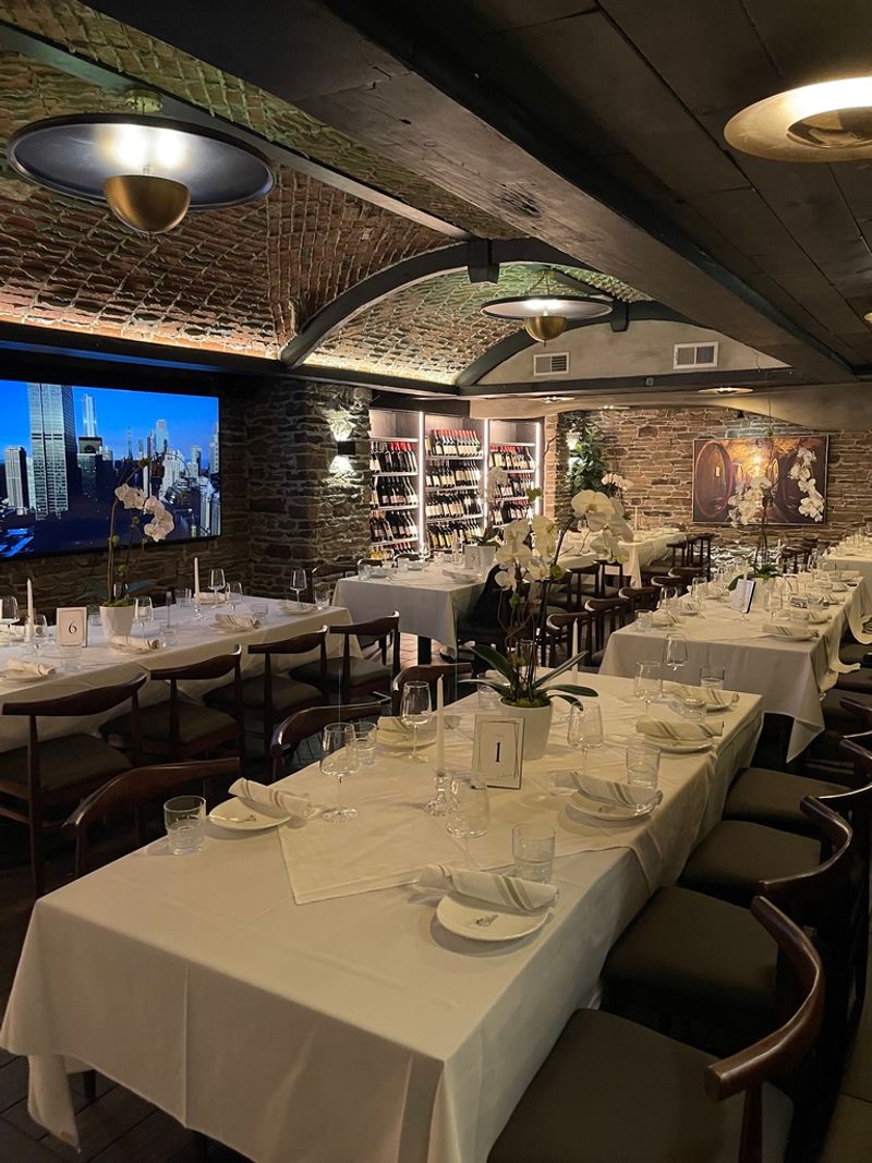 Francesca's On Chestnut – Chicago