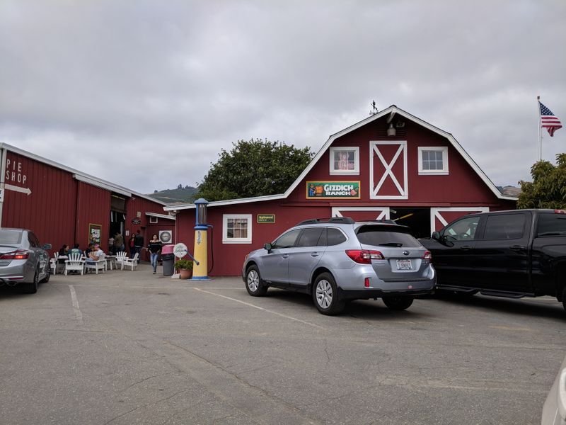 Gizdich Ranch Pie Shop