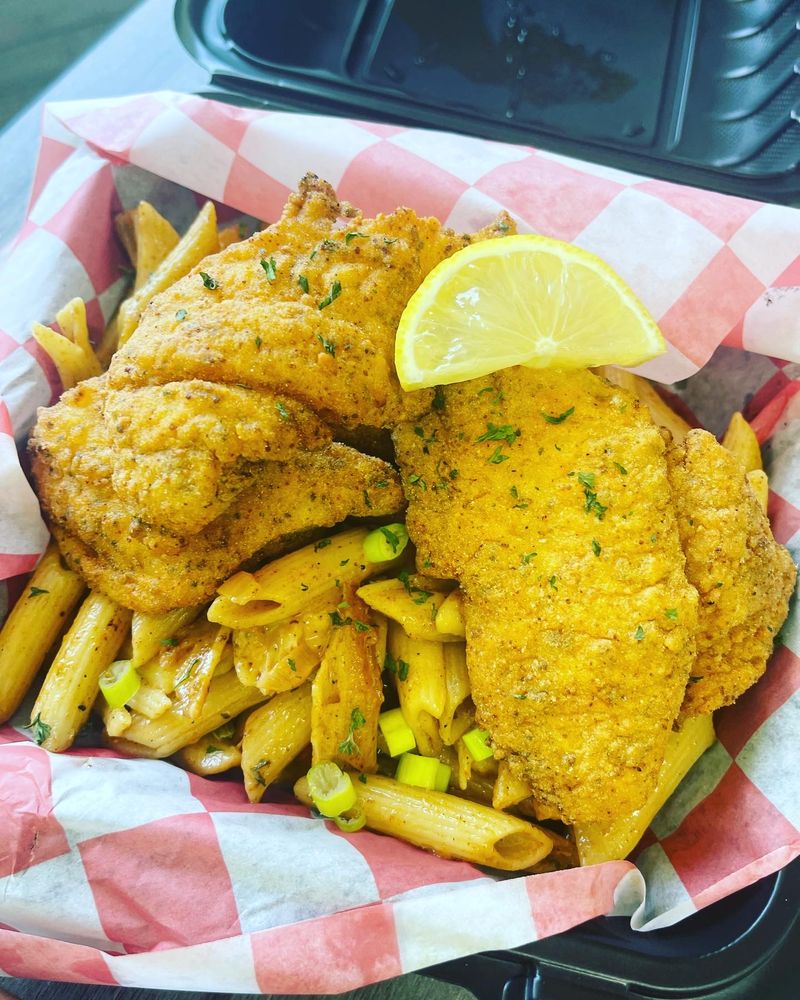 Mama Jane Seafood & Creole Kitchen — 1996 Sylvan Rd SW, Atlanta