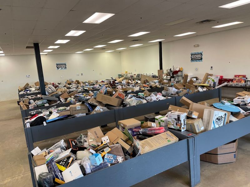 Illinois Has A Bin Store Where Prices Drop And The Finds Get Wild