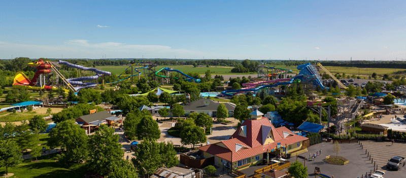 Raging Waves Waterpark, Yorkville