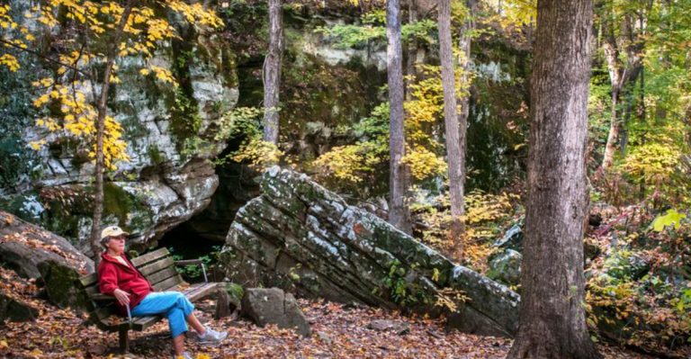 Illinois’ Stunning Small Town That Remains One Of The State’s Best-Kept Secrets