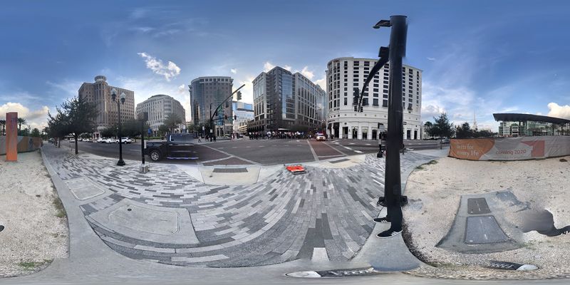 Immersive Art That Surrounds You