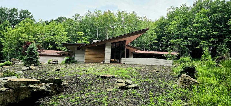 Premium Pricing Reflects Unique Ambiance and Quality